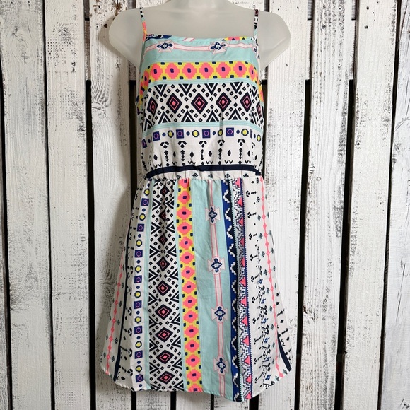 Sundress Aztec Geometric Print Neon Size Large Boho Mini Lightweight Sleeveless - Picture 1 of 9